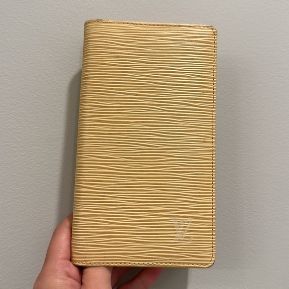 Louis Vuitton Epi Yellow Checkbook Holder - Picture 8 of 13
